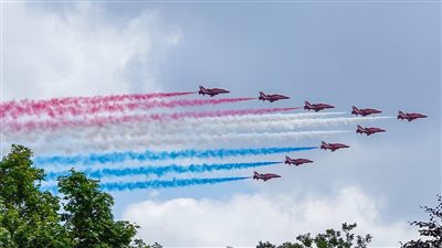 بأكثر من 60 طائرة.. عرض جوي باهر في حفل تتويج تشارلز الثالث