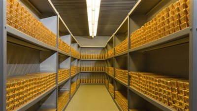 4 بنوك مركزية تسيطر على حيازات الذهب بالربع الأول من 2023