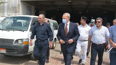 محافظ القليوبية: الحملات الرقابية مستمرة على المواقف لليوم الثالث