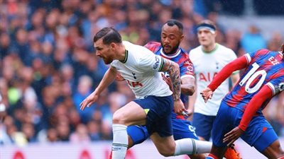 الدوري الإنجليزي، توتنهام يتقدم بهدف على كريستال بالاس في الشوط الأول