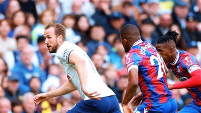 الدوري الإنجليزي، توتنهام يفوز على كريستال بالاس بهدف نظيف 