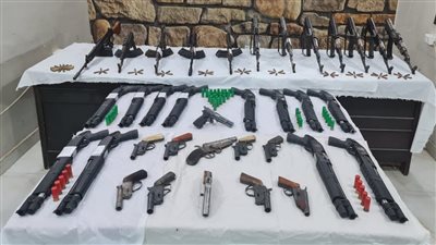 حملة أمنية بأسيوط تضبط 35 قطعة سلاح نارى وتنفذ 556 حكما قضائيا 