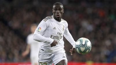 فيرلاند ميندي يتحدى الإصابة في ريال مدريد