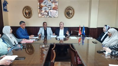 وكيل تعليم دمياط يتابع سير امتحانات النقل من غرفة العمليات