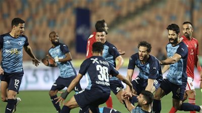 بعثة بيراميدز تصل القاهرة بعد الهزيمة أمام الأهلي في كأس السوبر