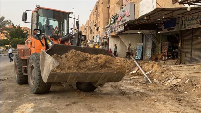 جانب من أعمال التطوير،