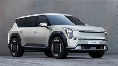 كيا تتيح لعملاء الكهربائية EV9 تثبيت مجموعة برمجيات باهرة بها 