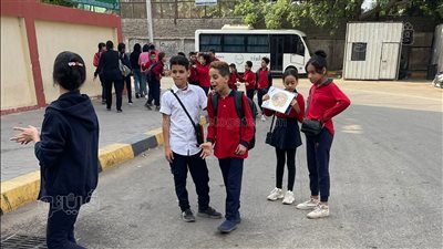 طلاب صفوف النقل يتوافدون على اللجان في ثالث أيام الامتحانات (صور)