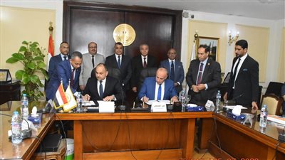 بروتوكول بين التموين والإنتاج الحربي لإنشاء مركز معلومات التجارة الداخلية 