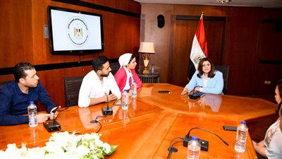 وزيرة الهجرة: حريصون على توظيف خبرات أبناء الوطن بالخارج في المبادرات البناءة والأنشطة الهادفة