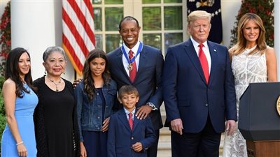 فضيحة جنسية لنجم الجولف تايجر وودز