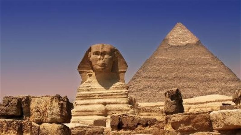 الاهرامات،فيتو
