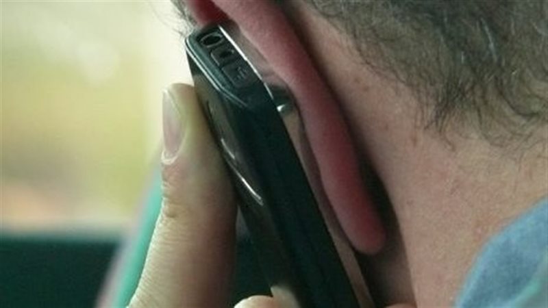 أضرار المكالمات الهاتفية،