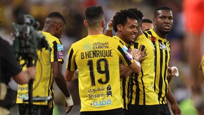  اتحاد جدة يقترب من لقب الدوري السعودي بعد رباعية أبها (صور)