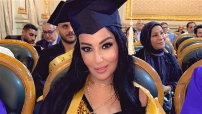 سمية الخشاب فى مرمى الهجوم عقب منحها دكتوراه فخرية من جهة مجهول 