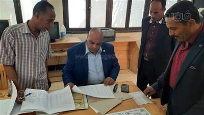 وكيل تعليم الوادي الجديد يتفقد لجان امتحانات النقل بمدرستي بغداد الإعدادية والابتدائية (صور)