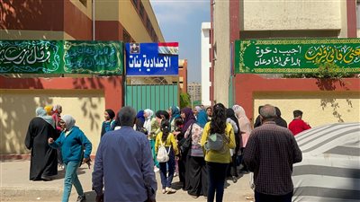 طالب ثانية ثانوي عن امتحان الديناميكا: 30% من أسئلة الامتحان صعبة (فيديو) 