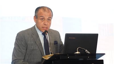 رئيس التمثيل التجاري: الوصول إلى 100 مليار دولار صادرات يتطلب زيادة الطاقات الإنتاجية