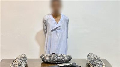 سقوط عنصر إجرامي بتهمة إدارة وكر لتجارة البانجو والهيروين بأسوان