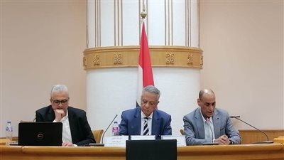 أثر التكنولوجيا في ثلاثية الماء والغذاء والطاقة على طاولة الأعلى للثقافة (صور)