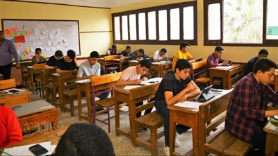 وكيل تعليم الغربية يتابع التزام المدارس بضوابط الامتحانات