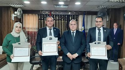 وكيل تعليم دمياط يلتقي مديري المدارس اليابانية والرسمية الدولية