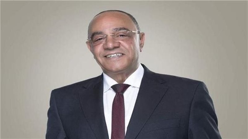 عادل ناصر رئيس تجارية