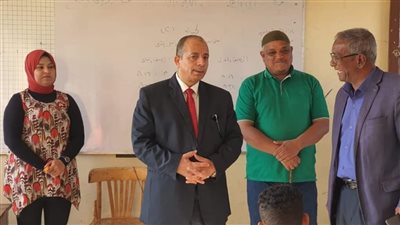 جولة تفقدية لوكيل تعليم الأقصر بإدارة الطود لمتابعة أعمال الامتحانات