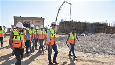 الوكالة الأمريكية للتنمية تتابع تنفيذ مشروع محطة مياه الهنادي بالأقصر