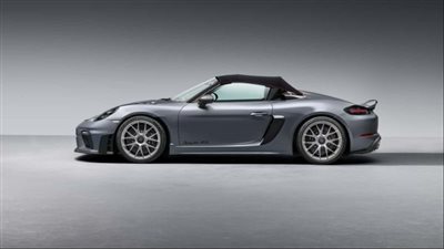 مميزات سيارات بورشه 718 سبايدر آر إس الجديدة