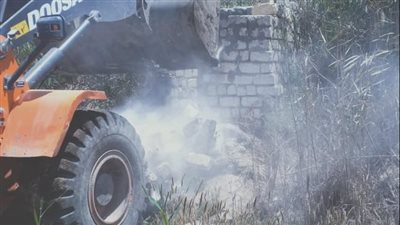 إزالة 15 حالة تعدٍّ في القنطرة غرب الإسماعيلية (صور) 