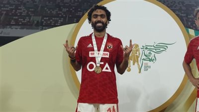 الأهلي ينهي أزمة الإعلانات قبل ساعات من إعلان تجديد حسين الشحات