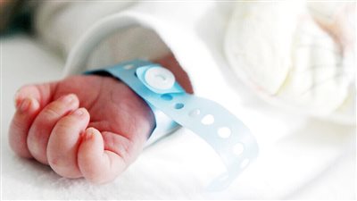 ولادة طفل بثلاث أذرع في الهند