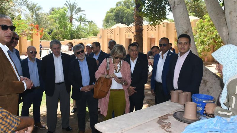 ١٣ سفير يزورون الفيوم،