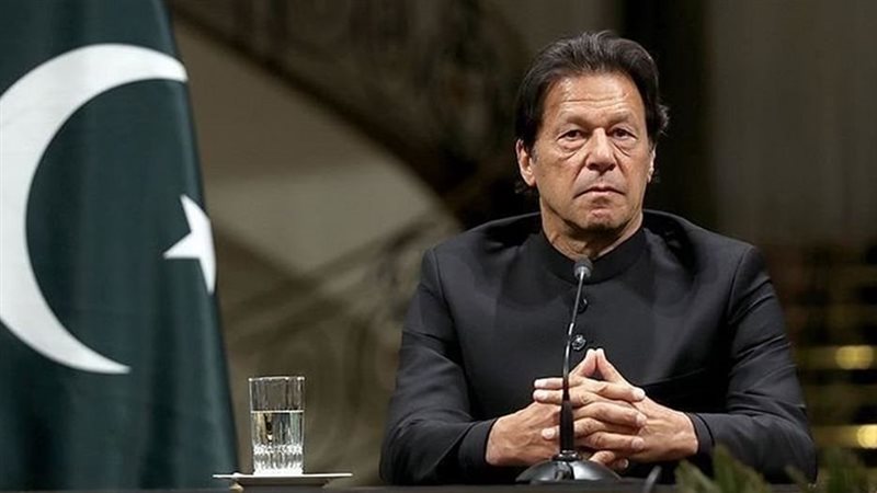 عمران خان، فيتو