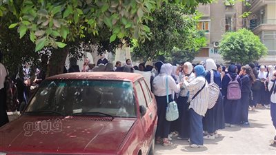 إعراب التي يثير الجدل بين طلاب الشهادة الإعدادية بالقاهرة (فيديو)