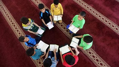 مسابقة لتكريم الأسرة المتميزة من حملة كتاب الله بالوادي الجديد 