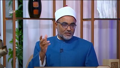 هل يمنع الإسلام تولي المرأة المناصب؟ عالم أزهري يوضح مفاجأة (فيديو)