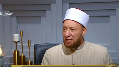 أمين الفتوى: أصبحنا نجري وراء التربح من السوشيال ميديا عن طريق الفضائح والابتذال 