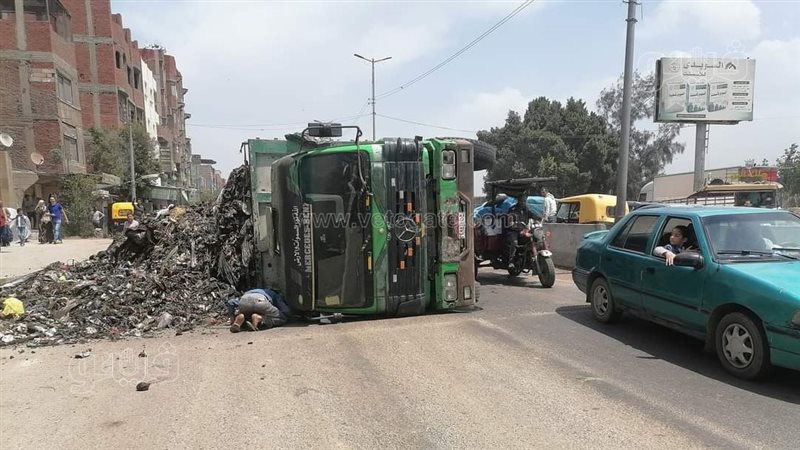  سيارة نقل قمامة
