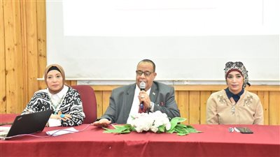 رئيس جامعة الأقصر يفتتح المؤتمر العلمي الثاني للأقسام العلمية بكلية السياحة والفنادق