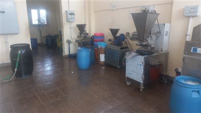 ضبط مالك شركة ومصنع أدوية ومستحضرات تجميل بالإسكندرية لترويج منتجات مغشوشة 