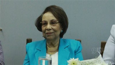 إنعام محمد علي: فيلم حكايات الغريب ملحمة حقيقية ومتصور معظمه في السويس