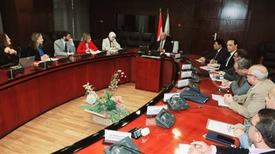 النقل تناقش تمويل مد مترو الأنفاق لـ شبين القناطر 