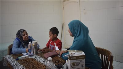 قافلة وطن واحد تختتم فعالياتها بقرية عزبة البوصة في أبوتشت 