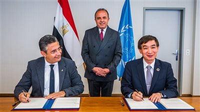 البريد يوقع اتفاقية لاستضافة مركز تدريب إقليمي بالقاهرة 