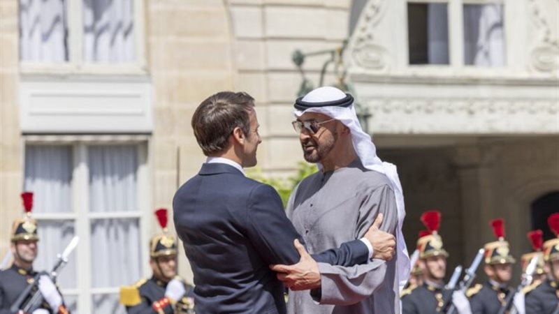محمد بن زايد وماكرون،