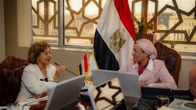  ياسمين فؤاد تتابع إعداد تقرير حالة البيئة فى مصر لعام 2022