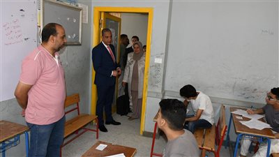 طلاب 6 محافظات يؤدون امتحان الشهادة الإعدادية، المحافظون يتابعون اللجان، وقرارات جديدة من التربية والتعليم 