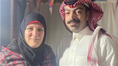 عودة شاب سعودي لأمه المصرية بعد 32 عامًا تثير الجدل، والنشطاء: قصة مبكية